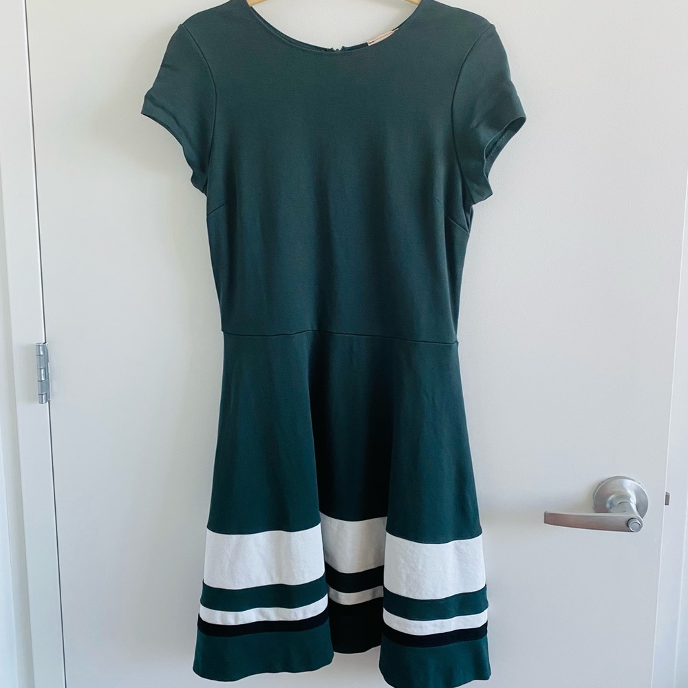 Love…ady dark green flare dress with stripes, X-Large